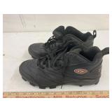 Easton Connexion size 11 sports shoes,size 11used