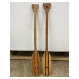 2 wooden oars