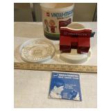 Vintage View-Master Charlie Brown Gift Pack, in