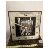 Beverly Famrs Milk Clock, 15 1/2 square