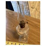 Square base oil lamp, 8' tall