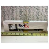 FedEx truck & Trailer by Lledo,made in England NIB