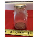 Taylor 1/2 pint bottle, Dream Valley Farm milk cap