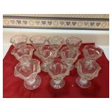 11 Sundea dishes, 7 have Elsie the Cow on them,