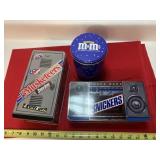3 candy tins, Snickers radio, 3 Musketeers locker&
