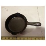 Griswold #3 Cast Iron Skillet