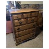 5 drawer Dresser, 32 x 20 x 45, Sterling House