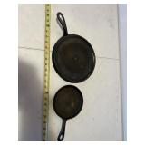 Cast Iron 9 1/2 & 6 1/4 griddle