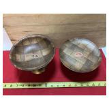 2 walnut serving pieces, brass looking bases