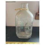 Hazen Farm Dairy, Ellwood City, 1/2 Gallon jug