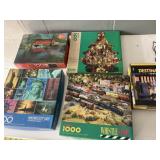 5 puzzles includes Springbok  Christmas Memory