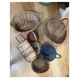 Lot of baskets, bring box