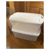2 x Rubbermaid totes, 28.8 gallon