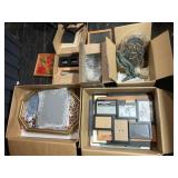 Boxes of picture frames