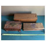 4 wooden boxes, 14 x 16 x 3, 18 x 6 x 6 & 11x7x5