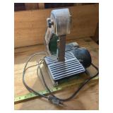 Central machinery 1ï¿½ belt sander runs