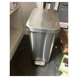 Stainless trash can