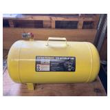 Central pneumatic 11 gal air tank