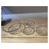 4 Pyrex mixing bowls, 14, 1.5 & 2- 1 L