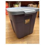 Rubbermaid Rough Neck Tote 18 gallon, blue