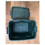 Rubbermaid Roughneck tote, 18 gallon