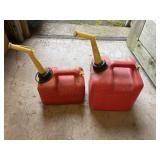 2 gas cans, 1 & 2 gallon. Not empty