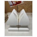 (4) 5ï¿½ post caps. Plastic