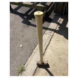 Sledge hammer with fiberglass handle