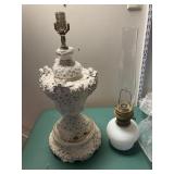 2 lamps