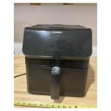 Cosori 5.8 qt Air Fryer, powers up