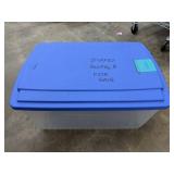 Rubbermaid Tote approx 18 x 12 x 26