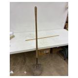 spade shovel