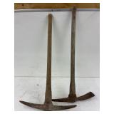 2 Mattox, wooden handles