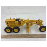 Caterpillar grader
