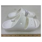 Crocs size m5, w7