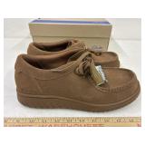 Clarkï¿½s size 11