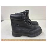 Timberland pro size 11w. Slightly scuffed, steel