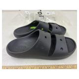 Crocs size m5, w7
