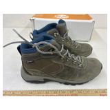 Timberland size 10