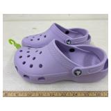 Crocs size J6