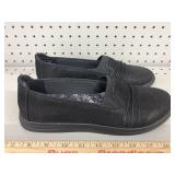 Clarks Cloudsteppers, size 9 1/2, black