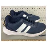 Nautica, size 9 1/2, clean but used