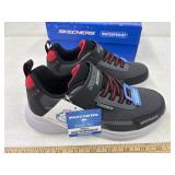 Skechers size 3
