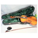 Vintage Suzuki Violin & Hard Case