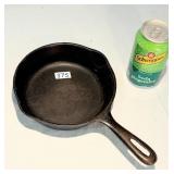 Giswold Cast Iron Frying Pan 7 '