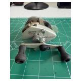 Vintage Quantum 1310mg Baitcaster