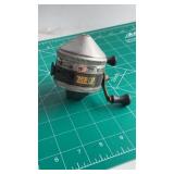 Vintage Zebco 33 Spincast Reel