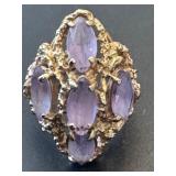 14 KT GOLD RING WITH AMETHYSTS