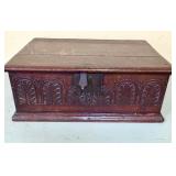 EARLY ENGLISH OAK BIBLE BOX