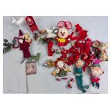 SHOE BOX FULL OF VINTAGE CHRISTMAS ITEMS